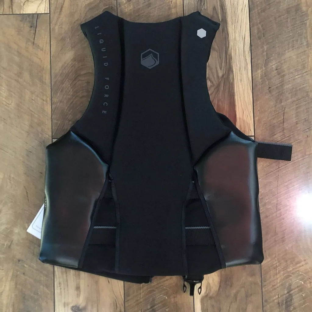 2020 Liquid Force AXIS CGA PFD / Life Jacket BLACK