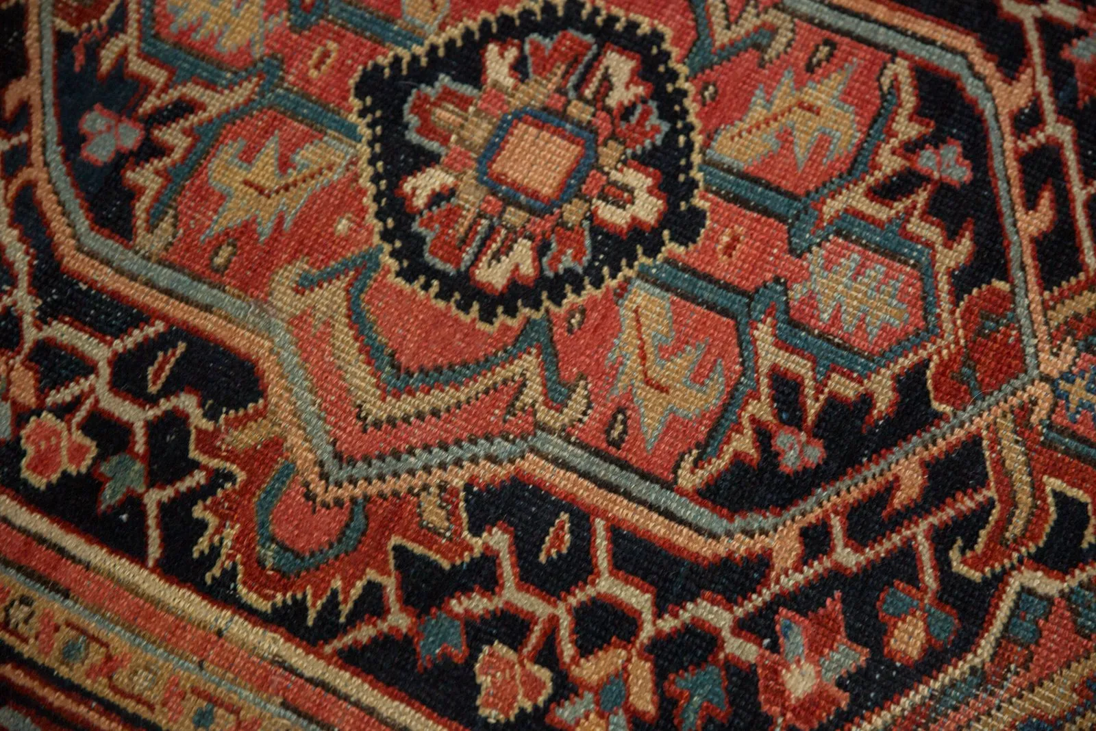 3.5x4.5 Vintage Heriz Square Rug