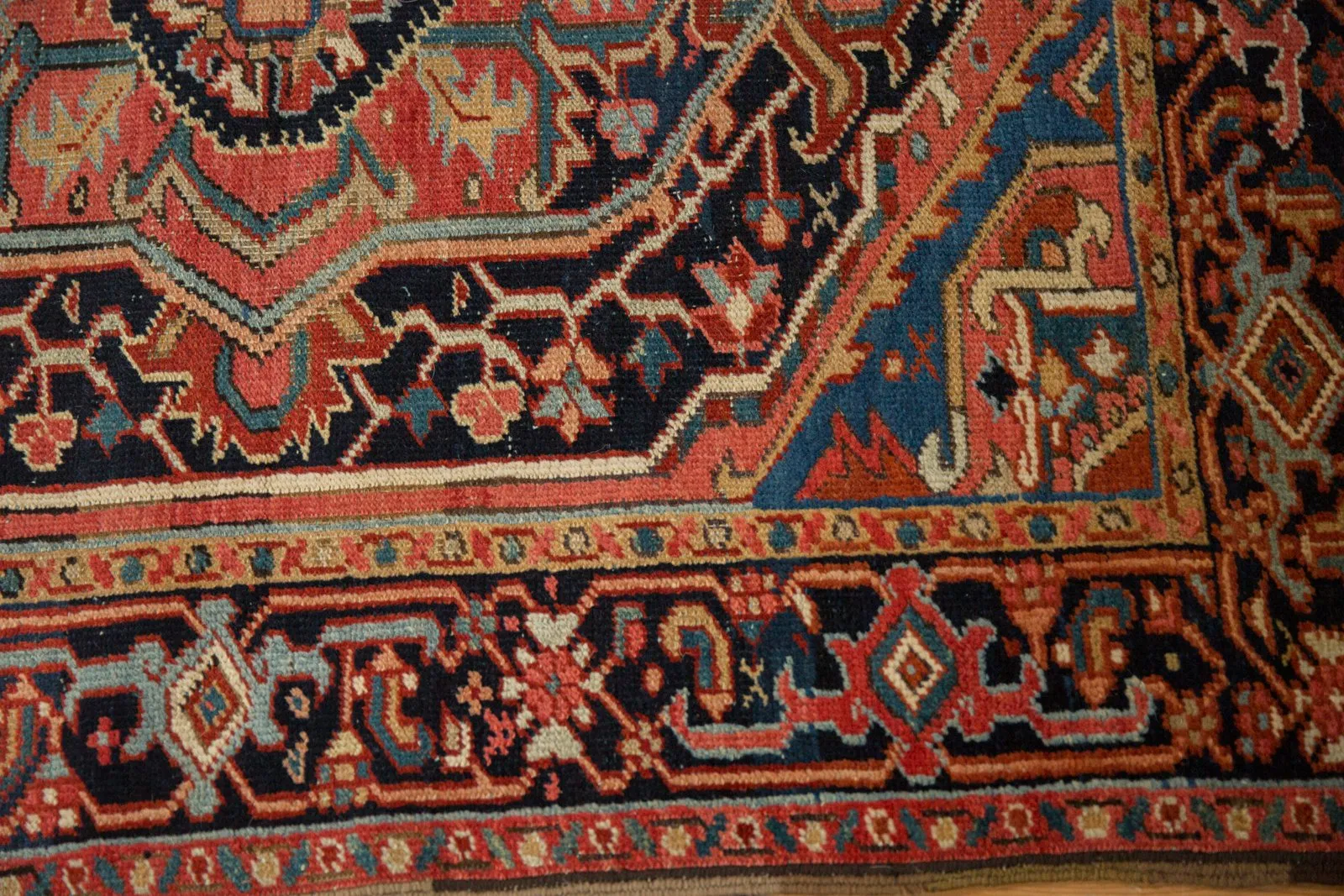 3.5x4.5 Vintage Heriz Square Rug