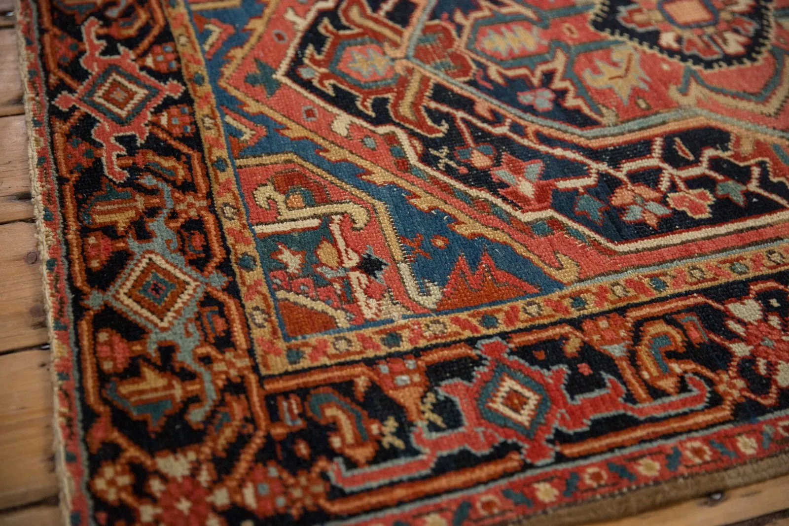 3.5x4.5 Vintage Heriz Square Rug