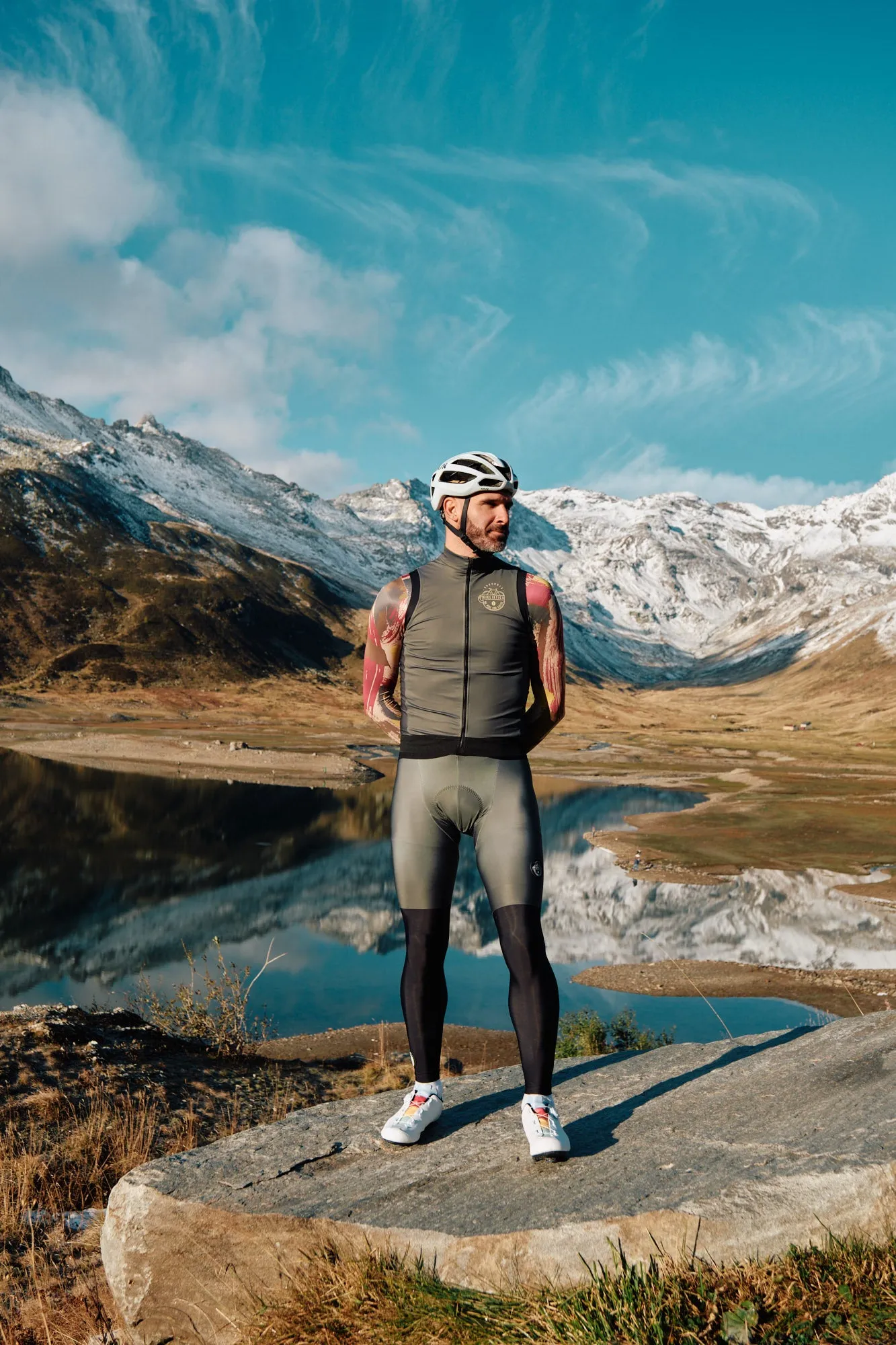 Aero Wind and water proof vest - Olive green