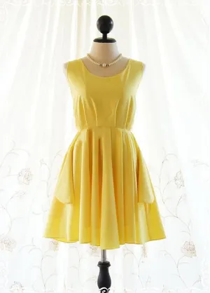 Chic Chiffon Bateau Yellow Homecoming Dress