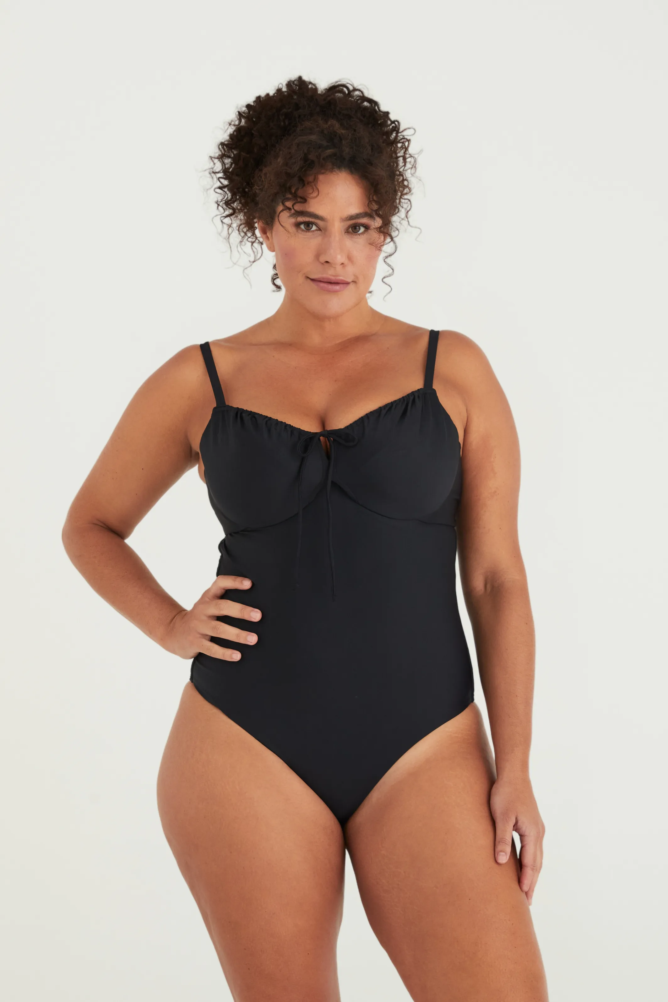 DOLLY ONE PIECE - BLACK