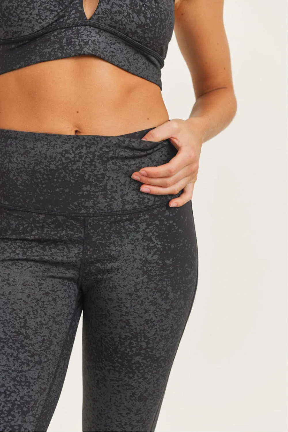 Free Your Mind Flake Foil Highwaist Leggings-Small-3XL