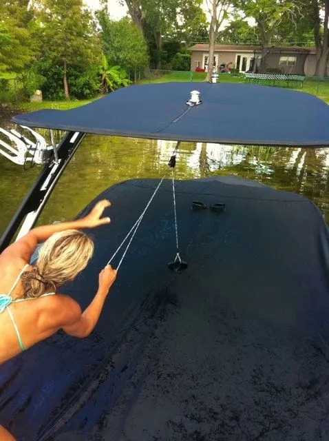 Hangtyte Boat Cover Suspension Device