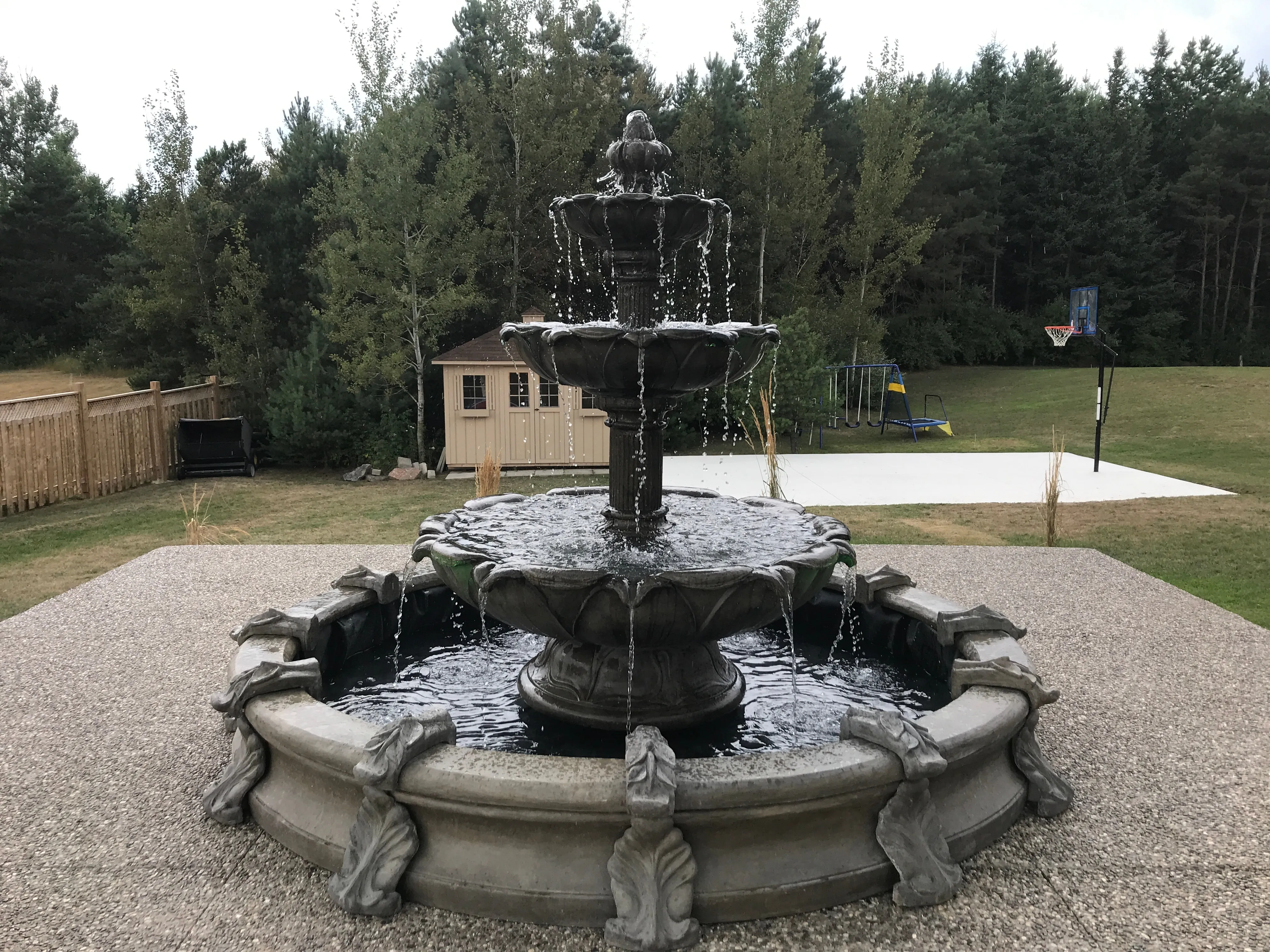 Large 3 Tier Leaf Fountain with Basin