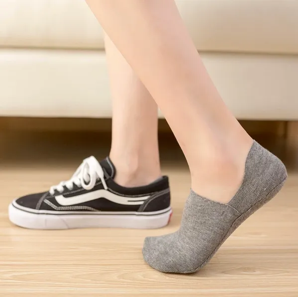 Mink Cashmere Soft Comfy No Show Non- Slip Socks