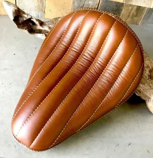 Seat Chopper Harley Sportster Bobber Bates Style Vintage Distressed Tuck Roll