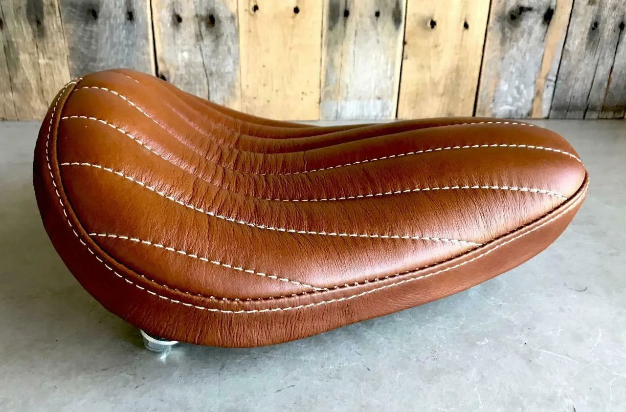 Seat Chopper Harley Sportster Bobber Bates Style Vintage Distressed Tuck Roll