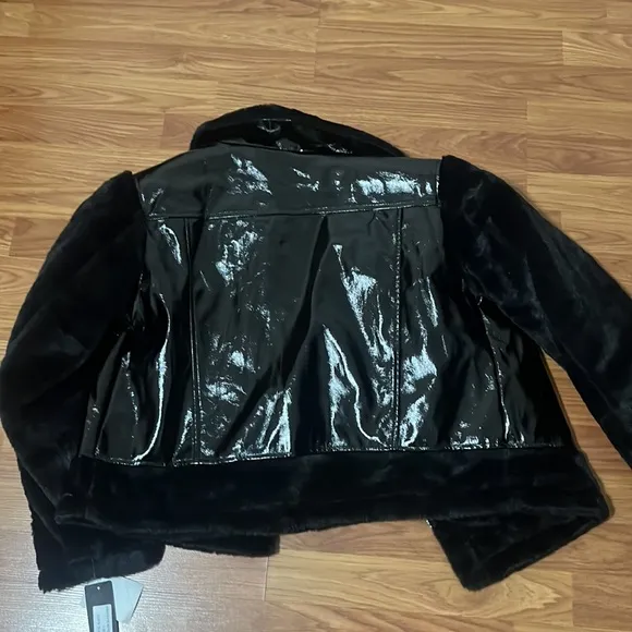 Shabby Collection Black Faux Fur Women's Jacket