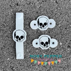 Skull Shoe Charm machine embroidery design (3 versions included) DIGITAL DOWNLOAD