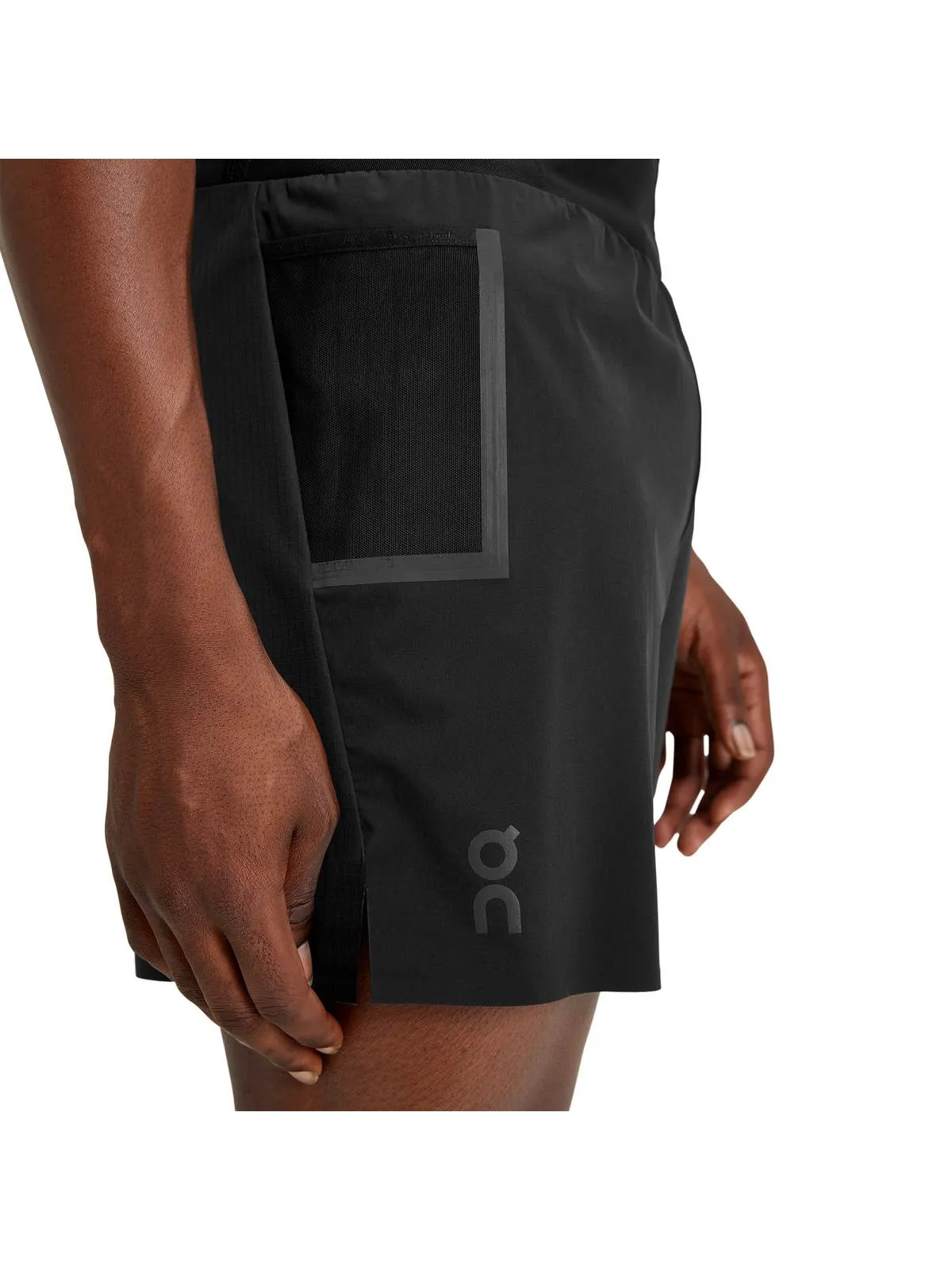 Spodenki do biegania ON RUNNING Ultra Shorts czarny
