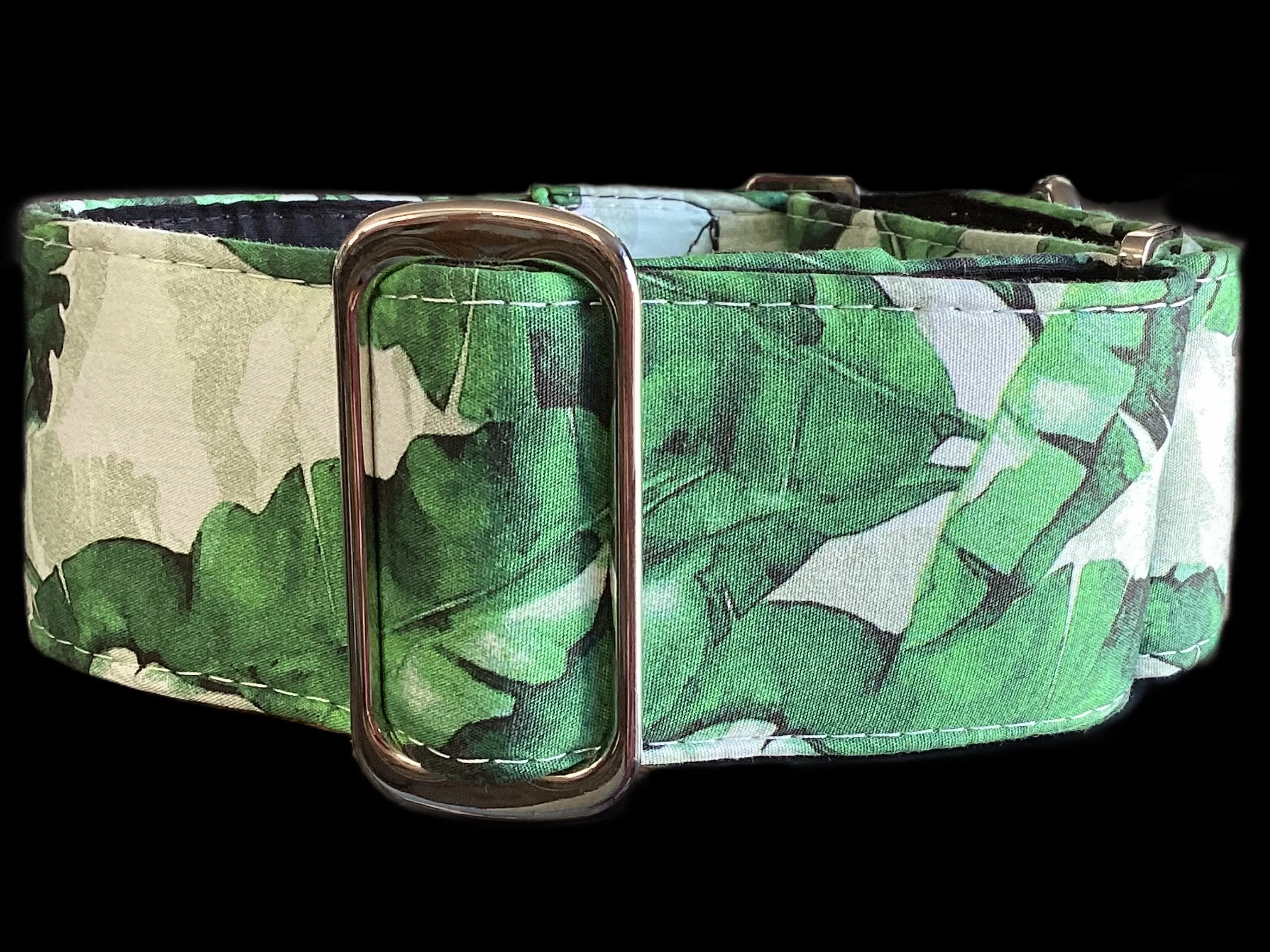Wide Martingale collar summer fresh ‘banana leaves’ cotton 50mm width